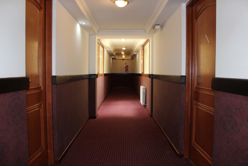 Cumbres Hotel El Bolson Exterior photo